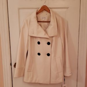 Reduced!! New Calvin Klein Ivory Peacoat
